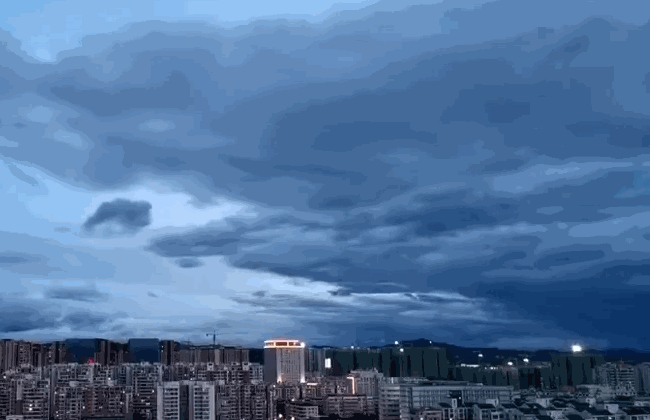 对！明起，梅州又双叒叕下暴雨！