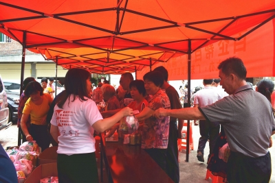 送医送药、捐资助学...平远清河村开展“百企帮百村”活动