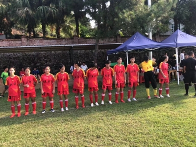 “菁英杯”省青少年足球赛总决赛女足U14组开打 梅州五华取得开门红 