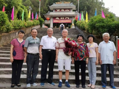 这20年，成就了百岁山！