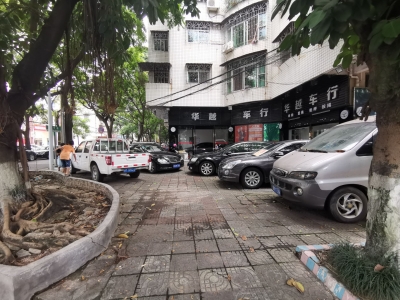 梅城这条路“有滴乱”，市民意见“有滴大”！