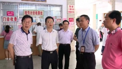 市联合检查组到大埔县检查医疗保障政策及服务协议执行工作