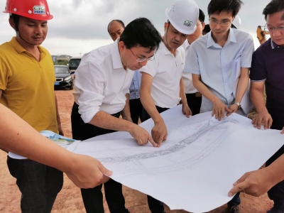 黄文沐到嘉应新区督导重点项目建设工作