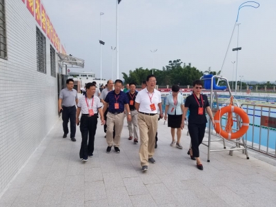 五华县人大常委会组织视察县足球小镇和群众性体育设施建设工作