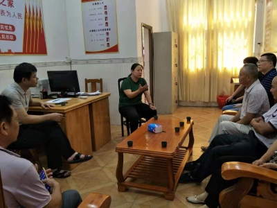 打开群众“心结”！小小村级代表联络站，作用不一般！