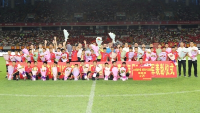 在“小世界杯”上势不可挡！五华足球小将获重奖