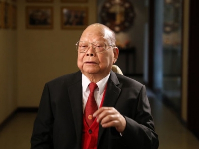 陈俊钦拜访“改革先锋”曾宪梓博士