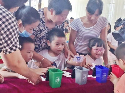 时评丨弘扬好家风滋养社会好风气 