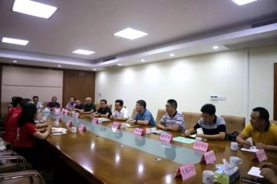 上海真爱梦想公益基金会一行到大埔参访交流