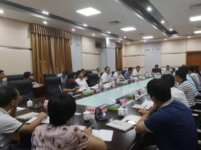 市监委召开特约监察员征求意见座谈会