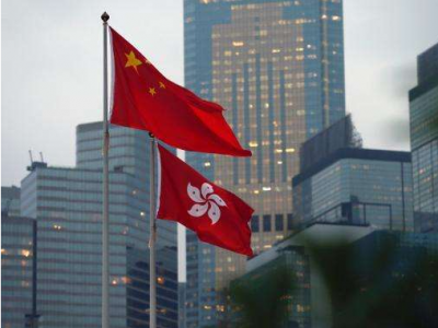 外交部驻港公署：美政客与“港独”分子“同框照”就是美幕后黑手的“自供状”