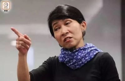 毛孟静的变脸与开屏