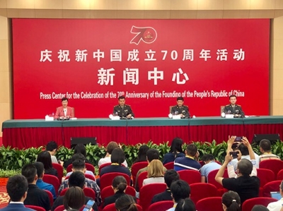 阅兵九大亮点：首次亮相的新型武器比重较高，将军人数超以往