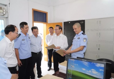 曾永祥廖茂忠率队调研公安工作：展示新时代公安队伍的良好形象