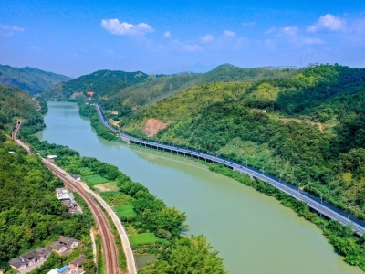 学习笃行丨走实走好生态富民强市新路