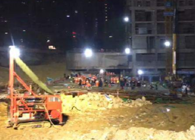 贵州贵阳一在建停车场垮塌，致8死2伤