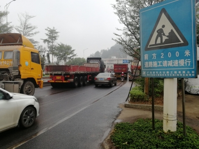车流量大、路况复杂...梅城这段路何时能告别“堵堵堵”？