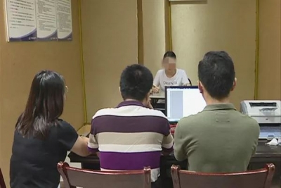 “杀敌夫妻档”？NO！梅县夫妻骗财骗色，结果双双把“宫”进...