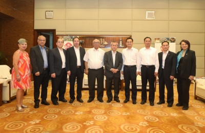 加拿大客家联谊会代表团来梅访问交流，张爱军等会见  