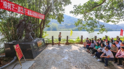 梅江区开设“榕树下·渡口边”红色讲堂，让主题教育“活”起来