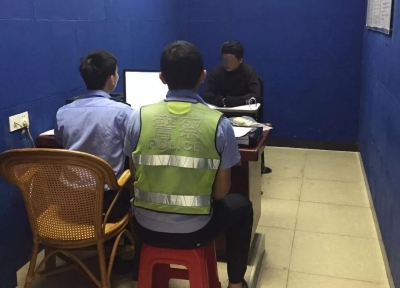 无牌+无证+未戴头盔！大埔这小伙儿骑摩托太“任性”，拘了！