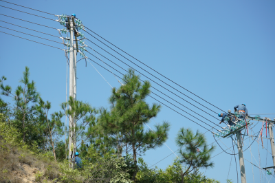 五华两条线路改造投运，惠及棉洋6万群众用电