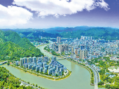 大埔县结合主题教育聚焦百姓民生：坚持“事要解决”“问需于民”