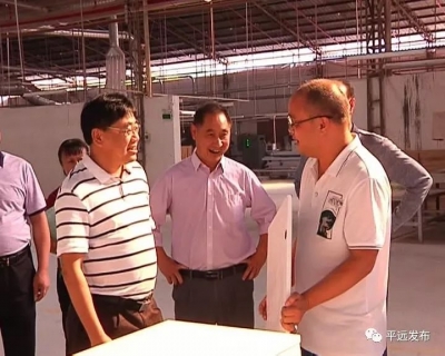 平远县委统战部等单位开展主题教育调研