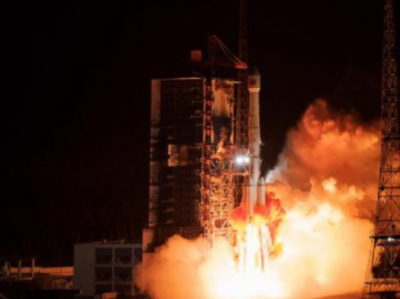 我国成功发射通信技术试验卫星四号