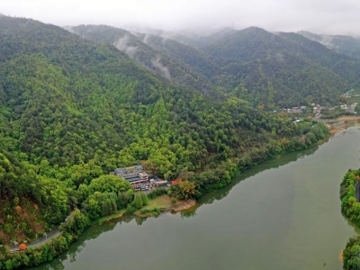 保护青山绿水！梅县区发放近180万元森林扑火物资