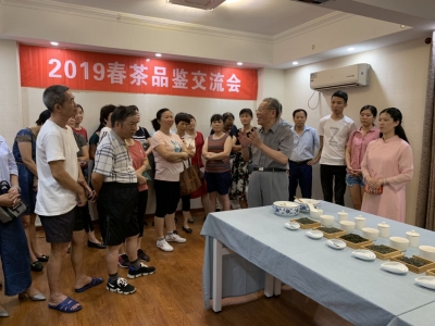 从“头回客”到“回头客”！梅州这个茶业公司用30年诚信，铸就“金”招牌...