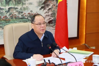 余其豹：让党的十九届四中全会精神在思想上扎根、在行动上体现