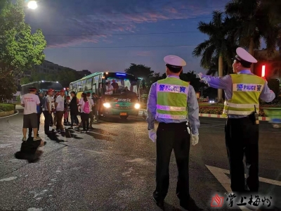 绿色行动！162辆公交接驳车已顺利将“梅马”各工种安全送达