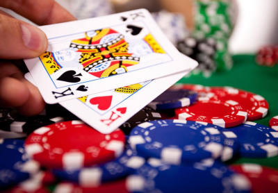 “豪赌”128.8万，潜逃4年！梅县一“亏空男”被逮了