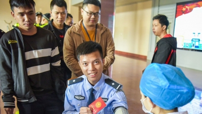人民警察为人民！兴宁公安无偿献血献爱心