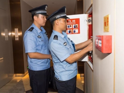 打造最安全的马拉松！梅江分局开展赛前统一清查行动