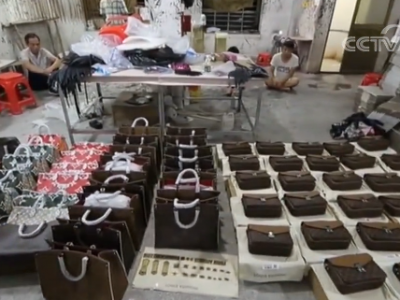 假名牌包预警！你买的万元奢侈品可能成本不到300…