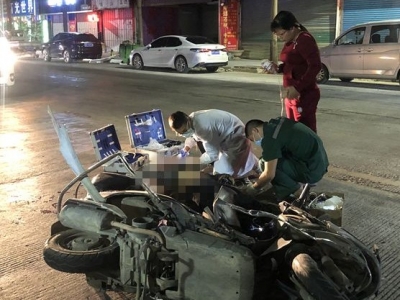 深夜，他停好大货车走进便利店，还没买单，只听“嘭”一声！