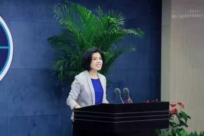 国台办新任发言人朱凤莲亮相，是广东梅州人