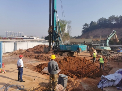 梅城江南第一污水处理厂提标除臭工程动工，预计明年4月完工