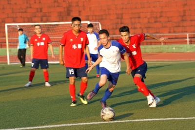 梅州市足球联赛再赛一轮！兴宁足协绝平梅县一达！