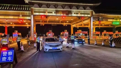 “史上最严”持续发力！前十月梅州查处交通违法行为逾28万起