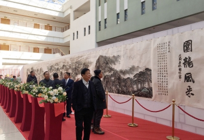 数十里兴宁风光，50余围龙风采，千百般客家世态...尽在这20米