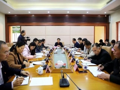 朱汉东参加大埔县委办综合支部专题组织生活会