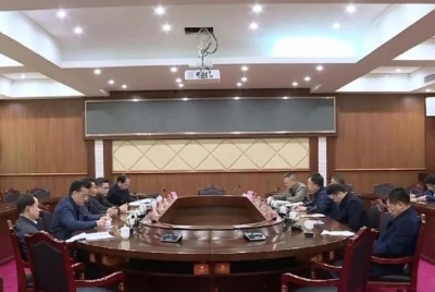 丰顺县领导开展学习贯彻党的十九届四中全会精神集中学习研讨