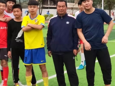 学生心中的“懂球帝”！平远教师王松钦获评省级优秀校园足球教师