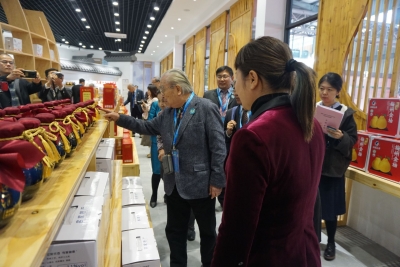 国际自然医学会世界长寿乡调查团到大埔县进行调研