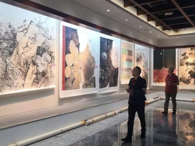 纪念林风眠先生诞辰120周年作品展28日开展！坐标：梅州市世界客商中心