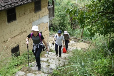 千年古道，诗画梅江！想去感受它的美吗？梅州百里徒步活动别错过哦~