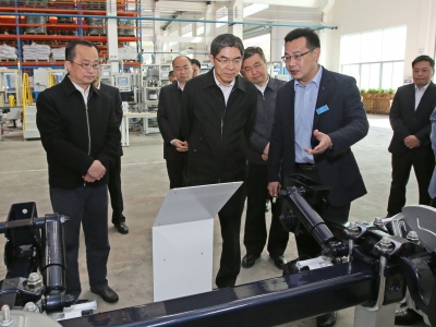 海关总署副署长王令浚来梅调研：全力支持梅州综保区建设